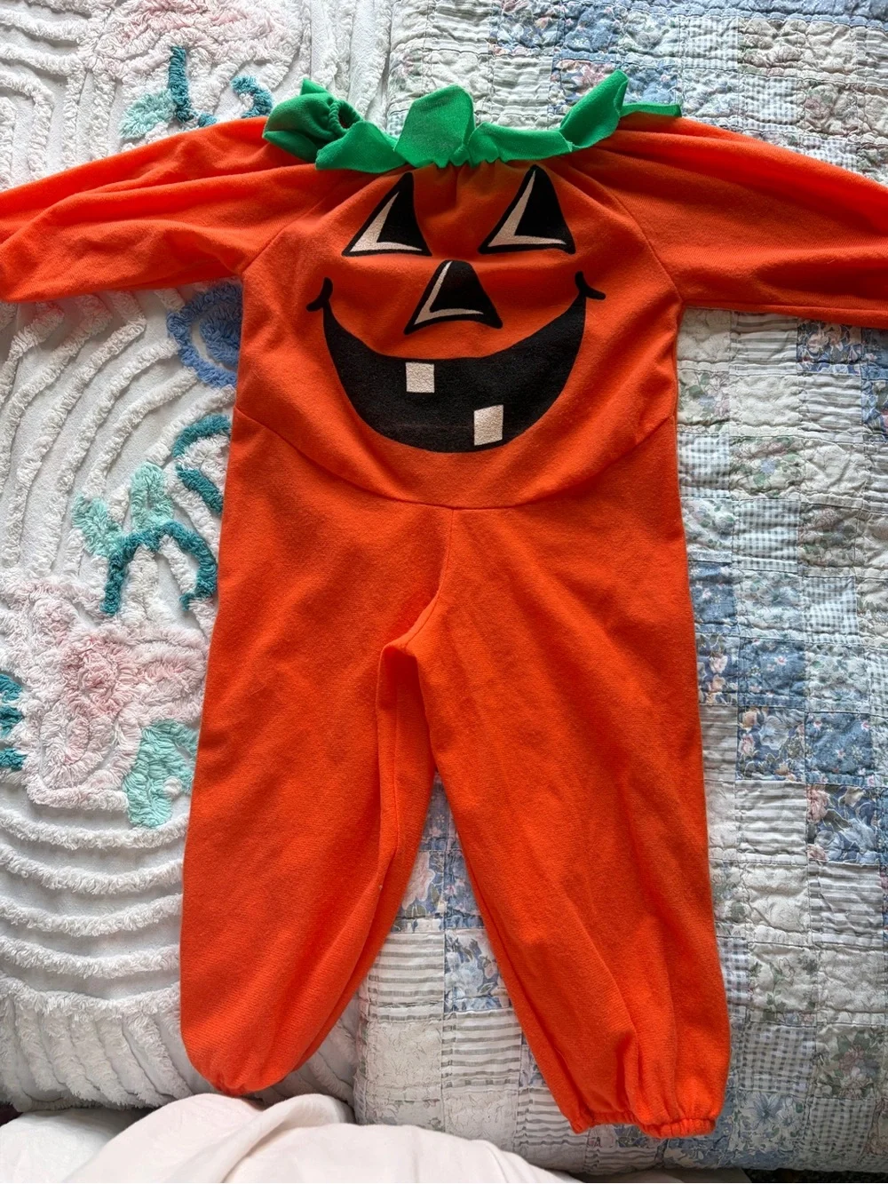 VTG 60s/70s candlesticks baby pumpkin costume 2T 1-06